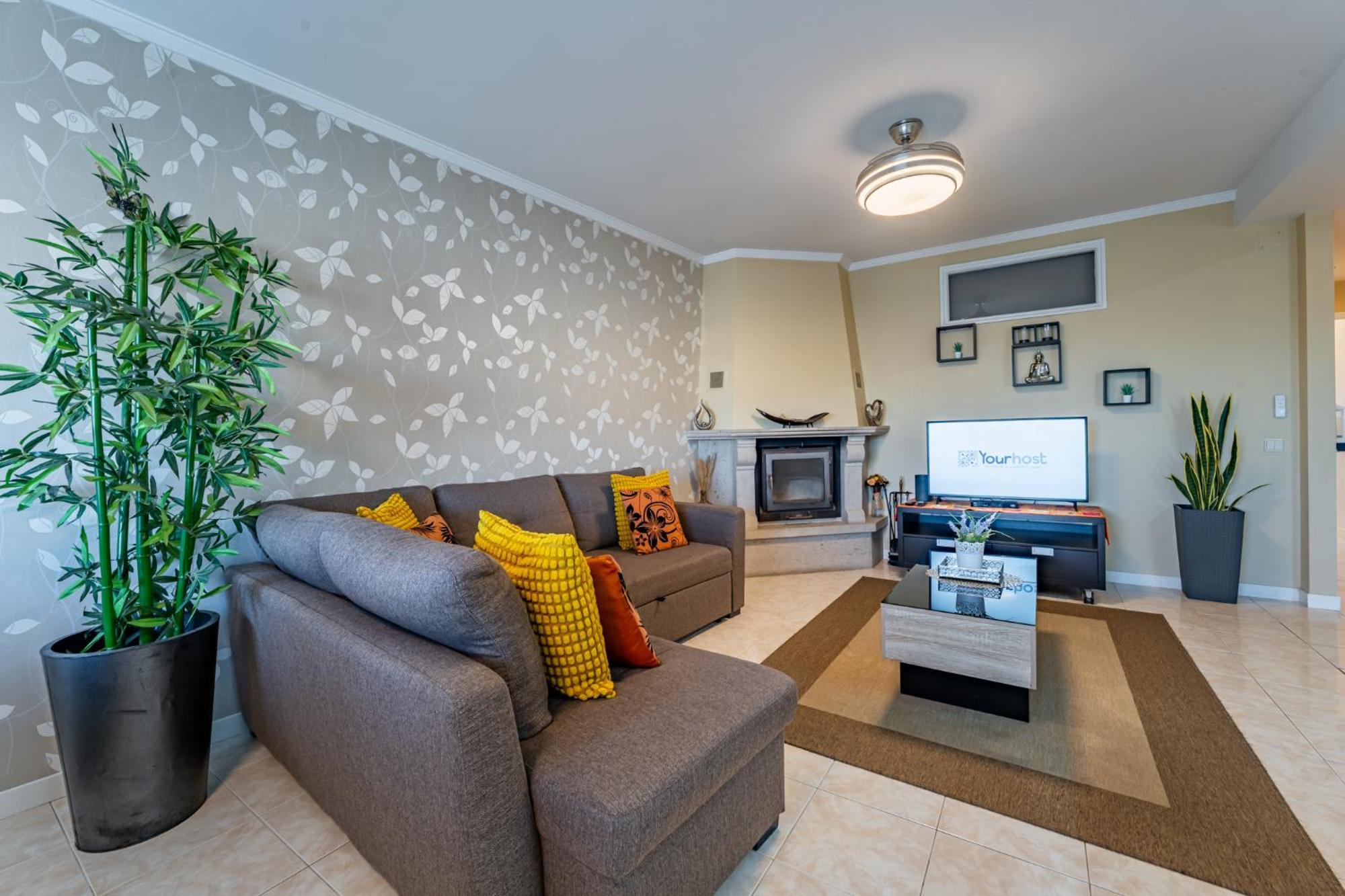 Cozy And Quiet Spacious Flat Вила-Нова-ди-Гая Экстерьер фото